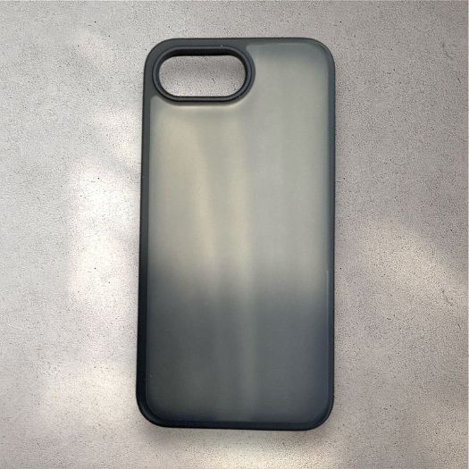 CASEKOO iPhone16eケース実際の写真