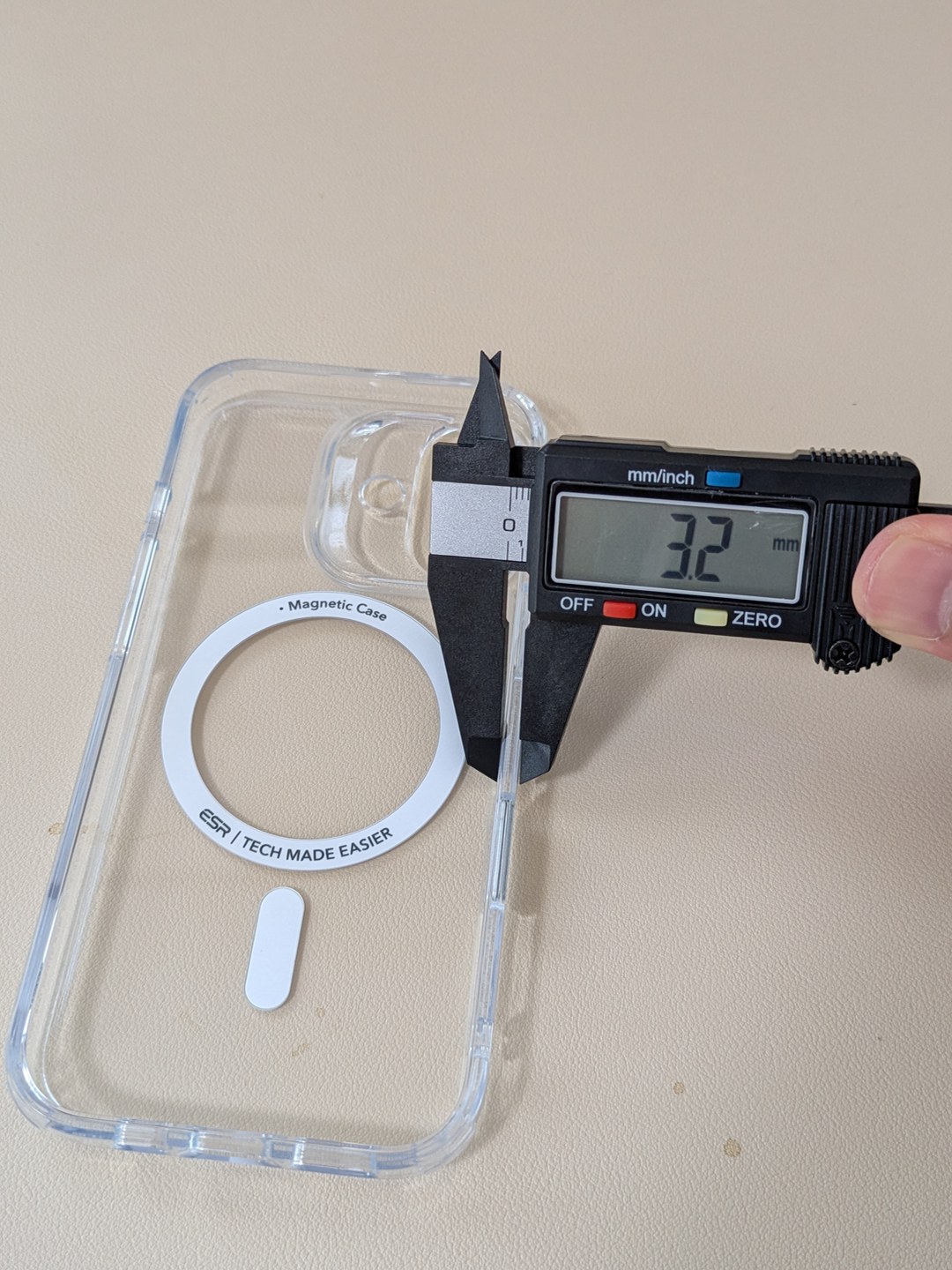 ESR iPhone 17用クリアケース(MagSafe対応)