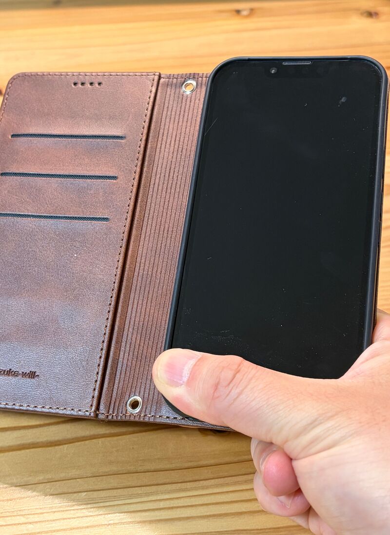 シズカウィルのiPhone17e対応手帳型ケースの外観