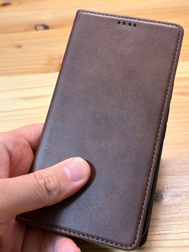 シズカウィルのiPhone17e対応手帳型ケースの内側収納