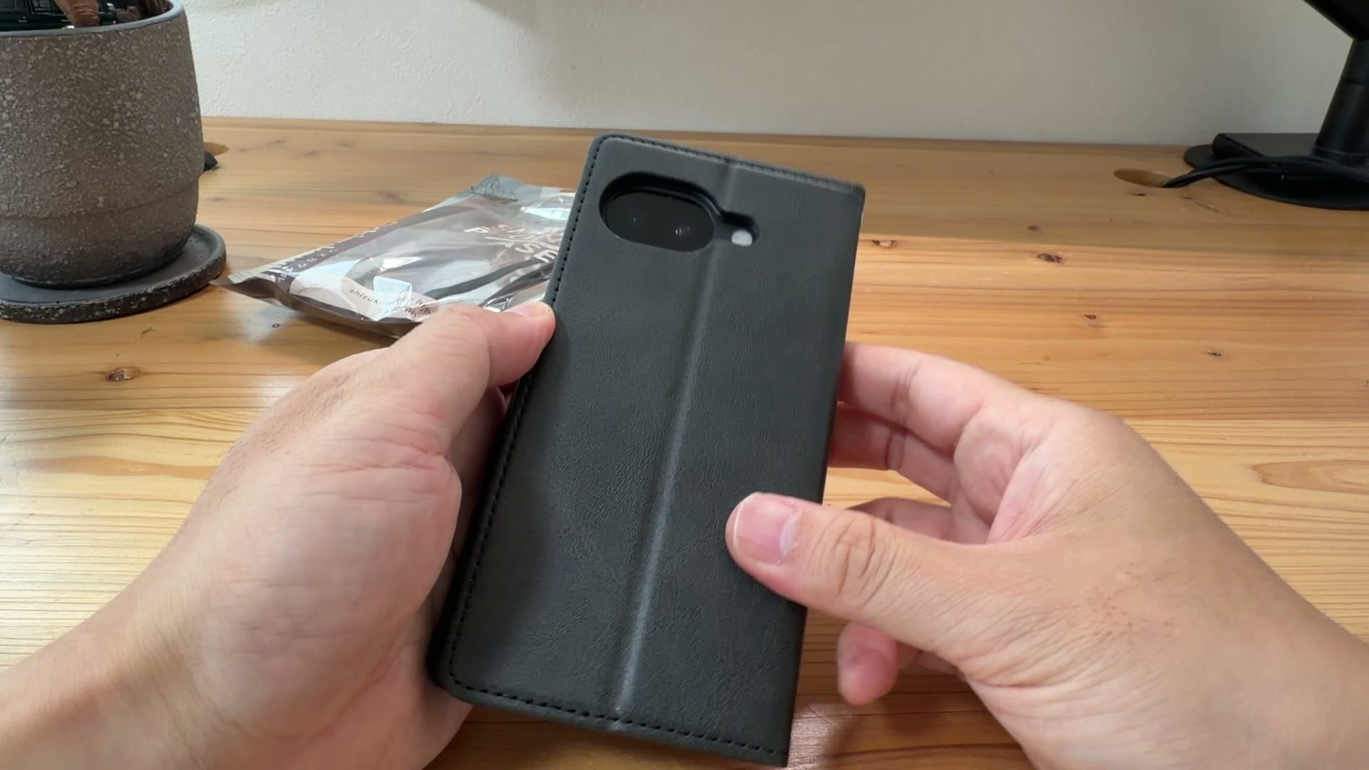 シズカウィル手帳型の表面
