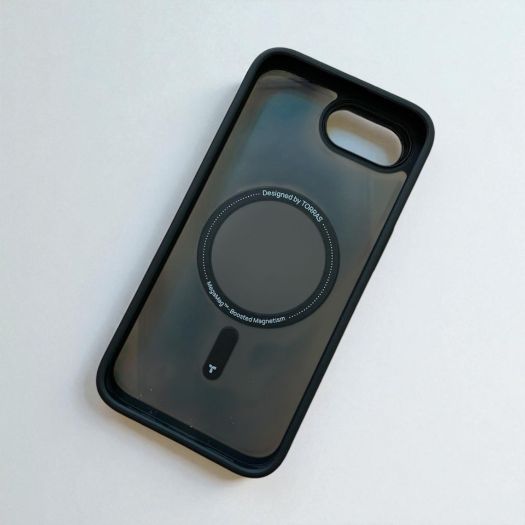 TORRAS iPhone16eケース実物写真